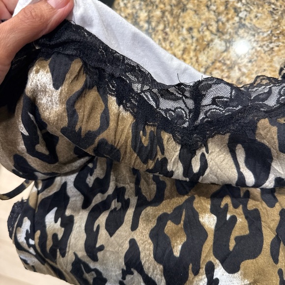 Leopard Print Lace Trim Cami Top - Picture 4 of 4